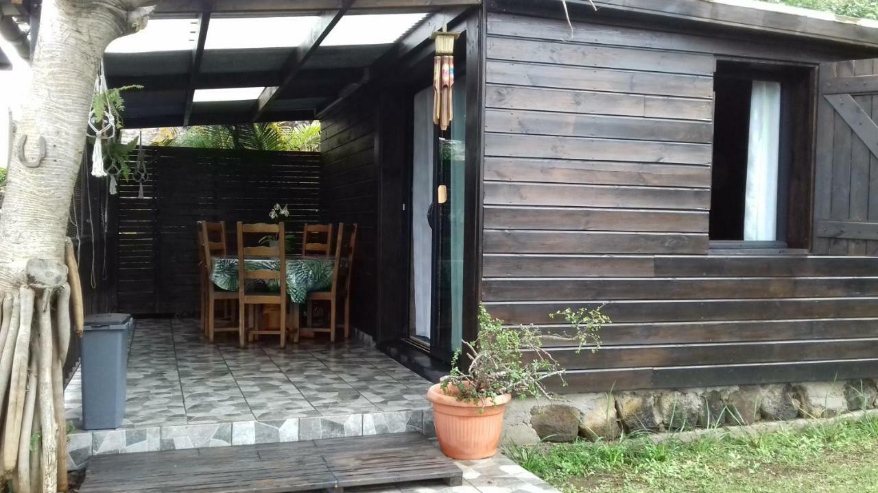 Ferme Lebon Papillon Le Chalet Kayamb Le Tampon Exterior photo